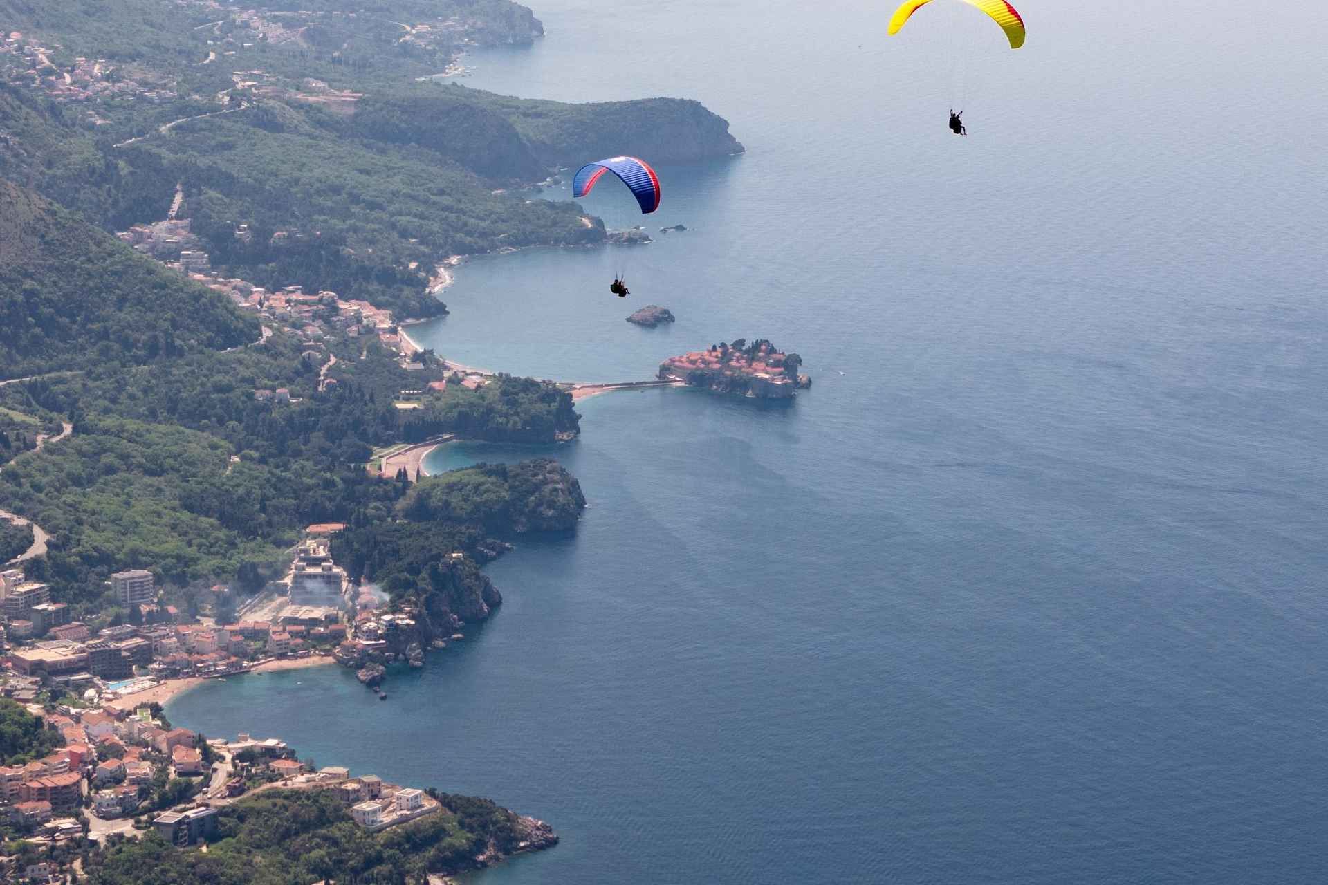 Paragliding in Budva with Certified Pilot (Free Pickup)