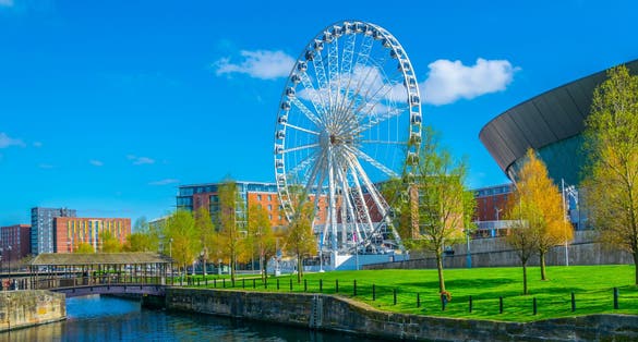 Photo of ferris wheel in Liverpool, England.