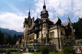 3 Châteaux: Peles, Bran, Cantacuzino Mercredi site de tournage-Tour de Brasov