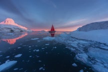 Vluchten van Nuuk, Groenland naar Europa