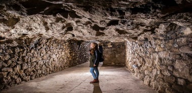 Budapest: Buda Castle Cave Tour