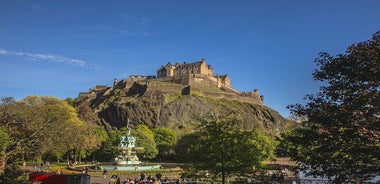 Private Highlights Tour including Edinburgh Castle