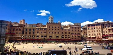 Siena, San Gimignano og Chianti vínsmökkun í litlum hópi frá Montecatini Terme