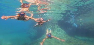 Snorkeling e Trekking sull'isola di Sazan Esperienza a 360 gradi