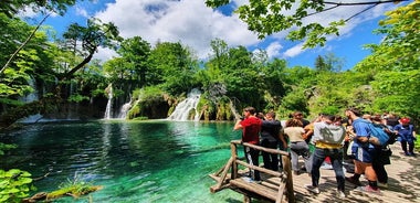 Excursion d'une journée à Plitvice et Rastoke au départ de Zagreb avec billet (départ de guar.)