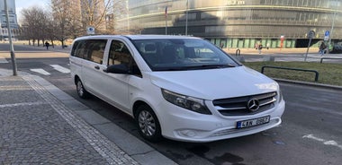 Prague: Private Transfer to/from Karlovy Vary