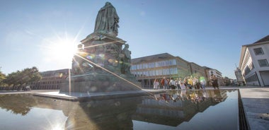 Karlsruhe: Guided City History & Culture Walking Tour