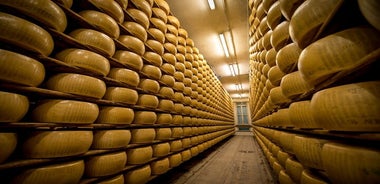 Secrets of Parmigiano Reggiano and Balsamic Vinegar