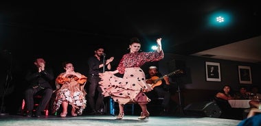 Abendtour mit Tapas und Flamenco in der Altstadt von Sevilla