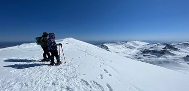 Borovets 베스트: Rila & SPA의 마법 같은 스노우슈잉 어드벤처