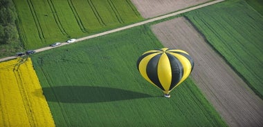 Excursion d'une journée en montgolfière au départ de Varsovie