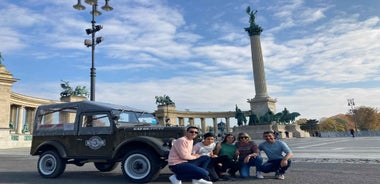 Budapest: Private City Tour with a Vintage Russian Jeep