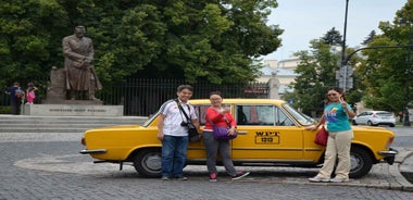 Warsaw Must-Sees: 4-Hour Private Tour by Retro Fiat