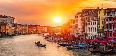 Excursion en bateau traditionnel au coucher du soleil avec Prosecco