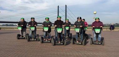 Tour in Segway Rhein di Düsseldorf: esperienza sul fiume Reno