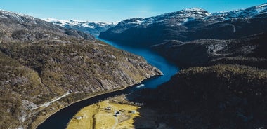 Bootsfahrt auf dem Mostraumen-Fjord