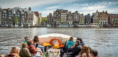 Luxuriöse Grachten-Bootstour durch Amsterdam mit Live-Reiseleiter und Bordbar