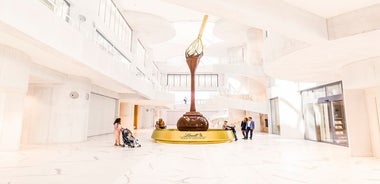 Экскурсия по Цюриху с круизом по озеру и посещением Lindt Home of Chocolate