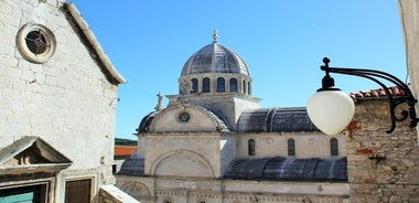 Visite historique privée à pied de Sibenik le matin ou le soir