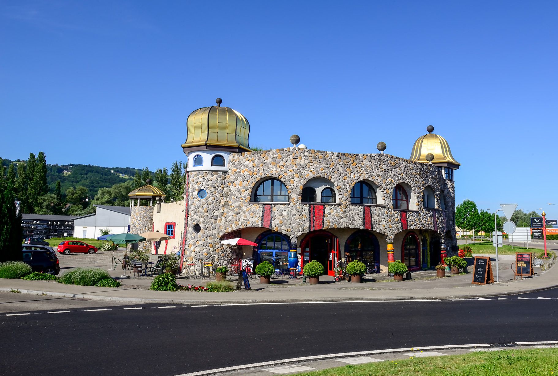 Staad minivan rental