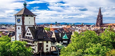 Tour autoguiado de búsqueda del tesoro y lugares de interés de Friburgo de Brisgovia