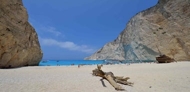 Croisière d'une journée dans la crique des contrebandiers de Zakynthos