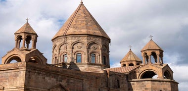 Day trip: Yerevan Sightseeing, St. Echmiadzin, Zvartnots