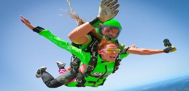 Tandem Skydiving Algarve from 15.000ft — 5000m