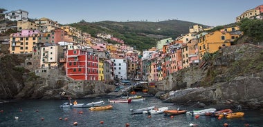 Cinque Terre 개인 보트로 개인 보트 가이드 일일 투어