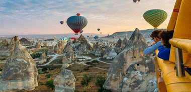 Cappadocia: Private Tour with Car and Guide