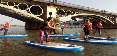 Siviglia Paddle Surf Sup nel fiume Guadalquivir