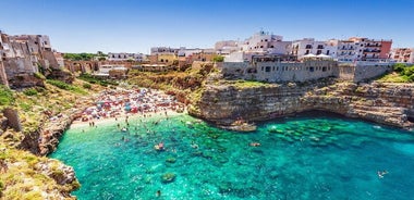 Tour di Alberobello & Guida a Matera, from bari