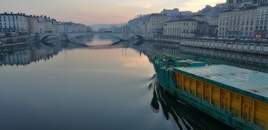 From Burgundy to the Camargue along the Saône and the Rhône Rivers (port-to-port cruise) (18 destinations)