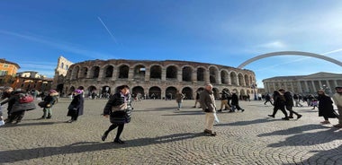 Verona: Small Group Guided Walking Tour with Arena Tickets