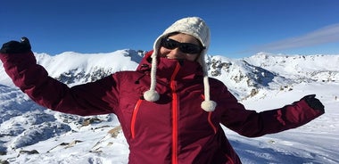 Excursión de un día a las siete cuevas de Rila Lakes con caminatas y baños termales desde Sofía