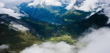 Excursión por la costa de Geiranger: Monte Dalsnibba y Carretera del Águila