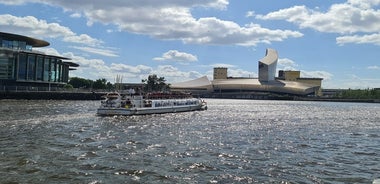 Tour guidato a piedi ispiratore di Media City e Salford Quays 