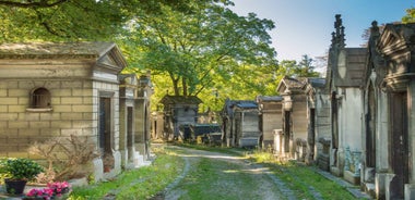 París: Draugaleiðsögn um Père Lachaise kirkjugarðinn