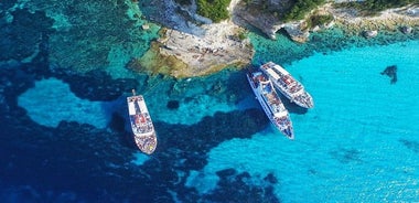 코르푸에서 출발하는 Paxos Antipaxos Blue Caves의 하루 종일 보트 투어