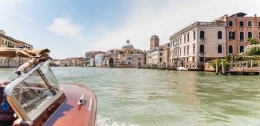 Venice: Marco Polo Airport Water Taxi Transfer