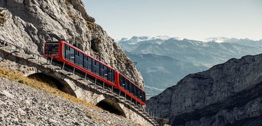 从卢塞恩出发的皮拉图斯山夏日之旅