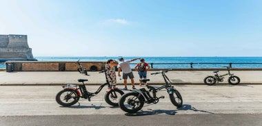 Naples: Sightseeing Tour by E-Bike