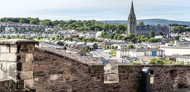 Derrie Danders: L'Histoire des Ramparts Visite Audio Autoguidée