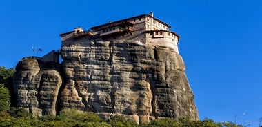 乘火车从雅典出发，为期2天的迈泰奥拉之旅