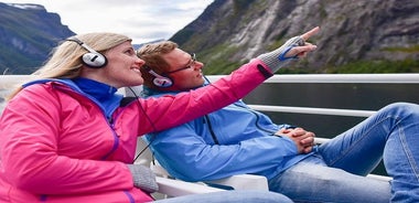 Fjordkreuzfahrt Ålesund Geirangerfjord T/R