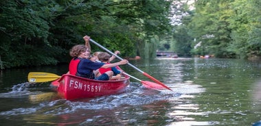 Alquiler de canoa de 3 plazas 1 hora en Leipzig