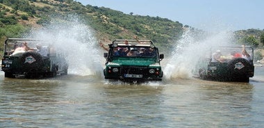 Entdecken Sie das Taurusgebirge mit der Alanya Jeep Safari Tour