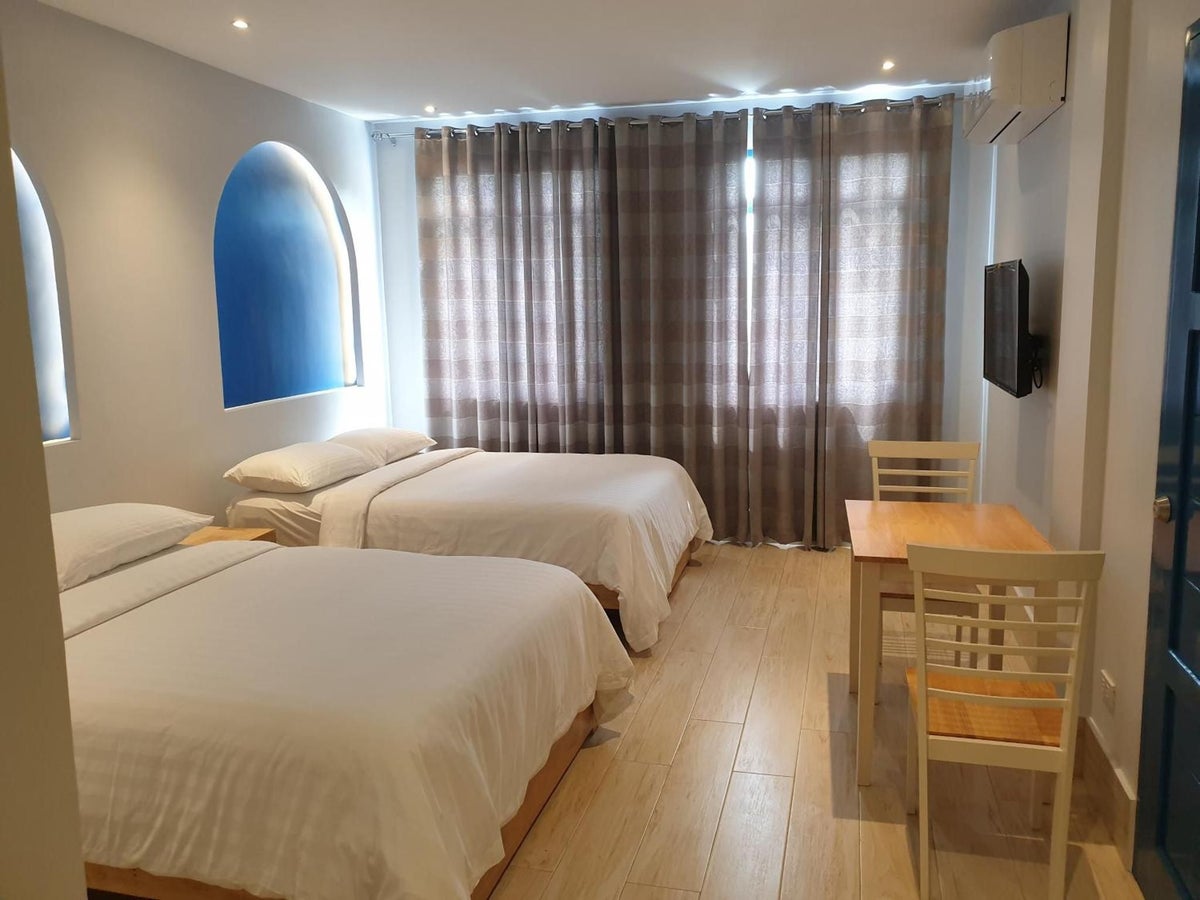 Oktowaves Hotel by OYO Rooms the Philippines Best Prices 2024