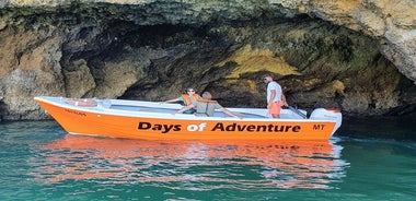 Tour in barca nelle grotte di Ponta da Piedade con partenza da Lagos