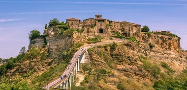 E-Bike-Erlebnis in kleiner Gruppe von Orvieto nach Civita mit Mittagessen